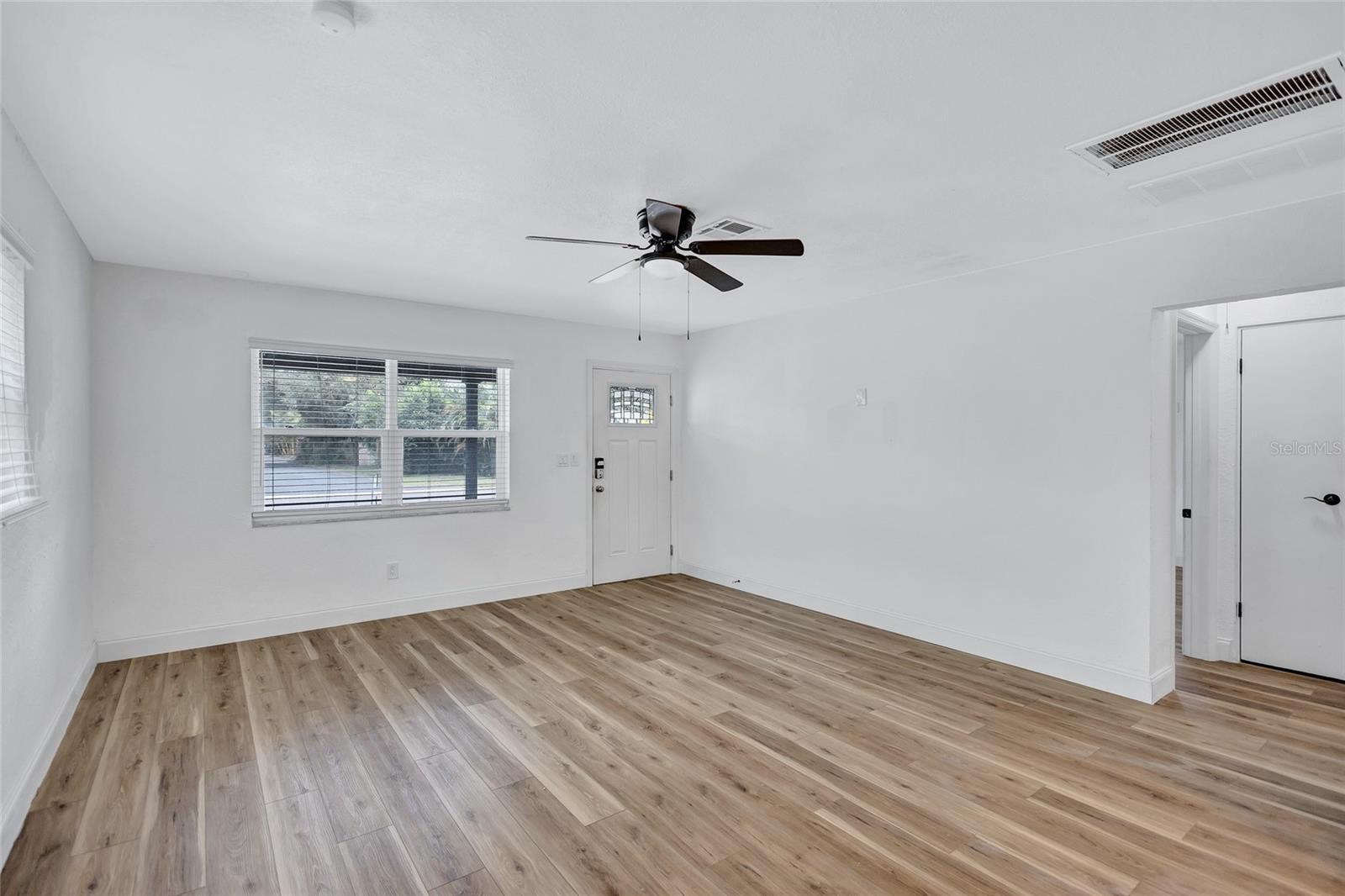 Image 20 of 42 For 3700 14th Street N