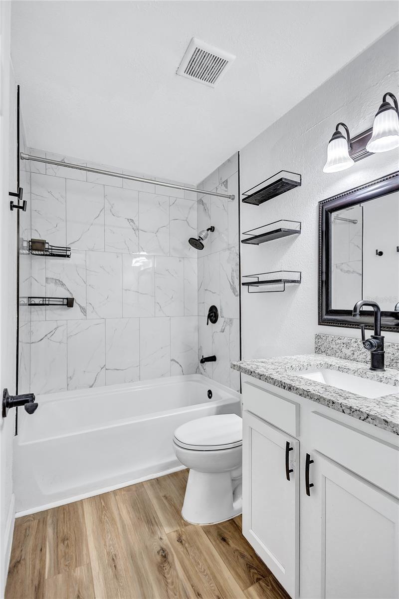 Image 27 of 42 For 3700 14th Street N