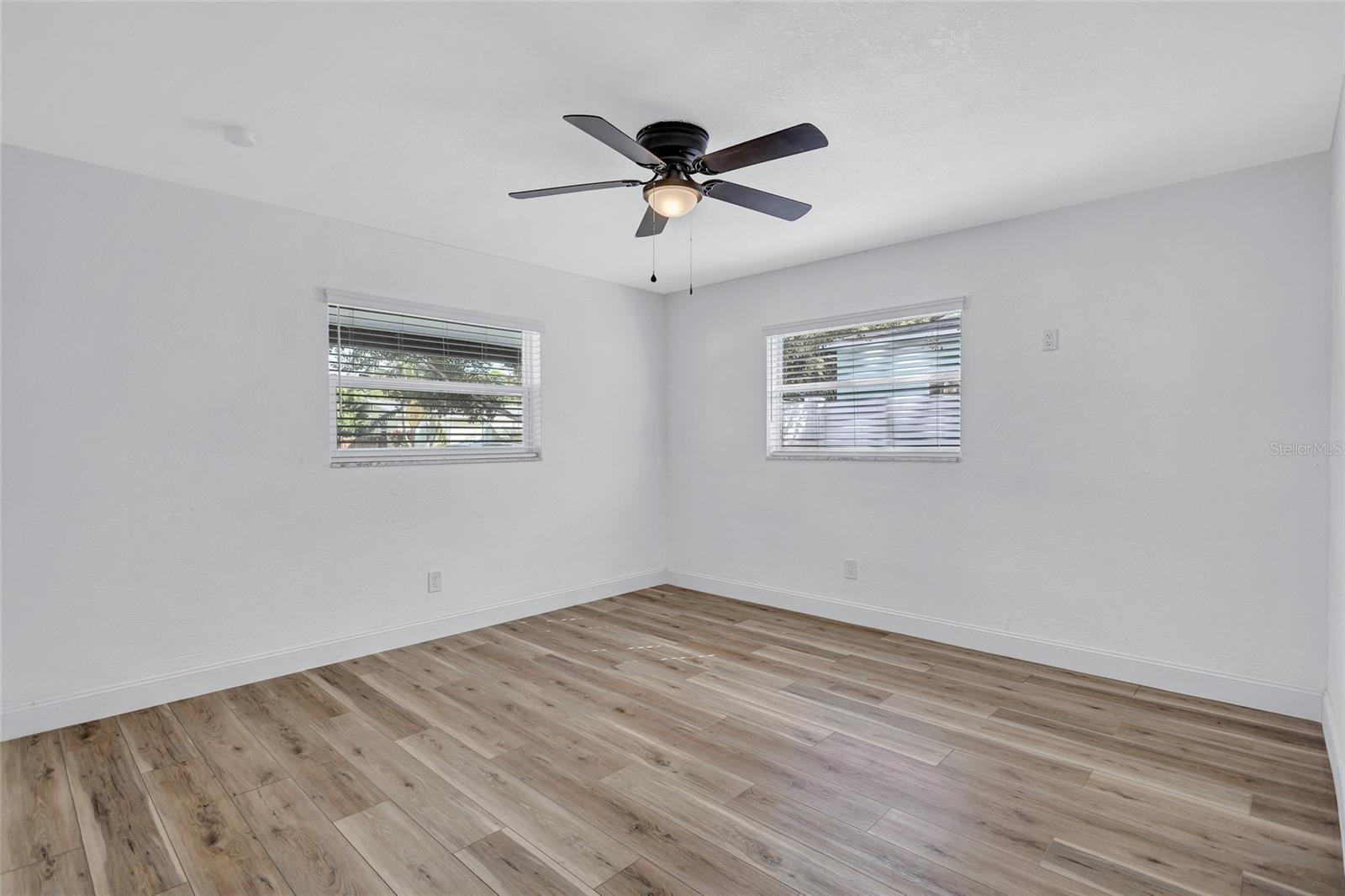 Image 30 of 42 For 3700 14th Street N