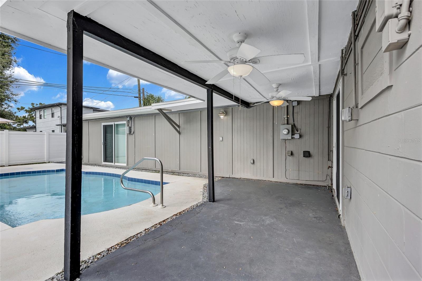 Image 32 of 42 For 3700 14th Street N