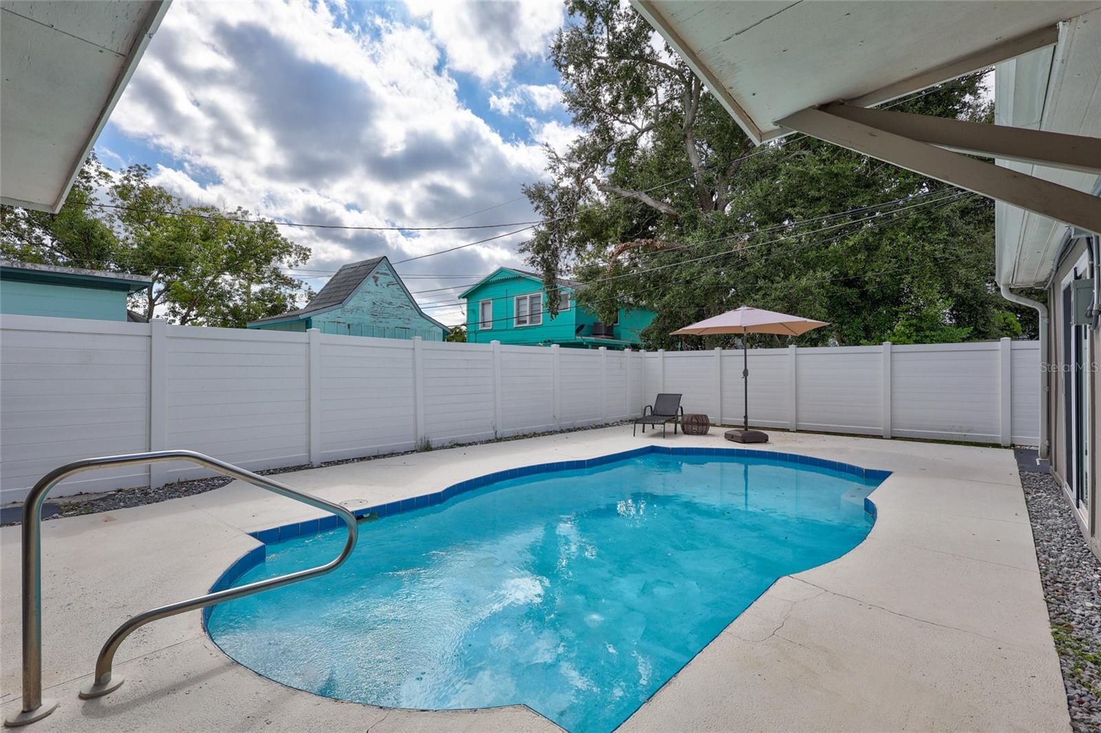 Image 35 of 42 For 3700 14th Street N