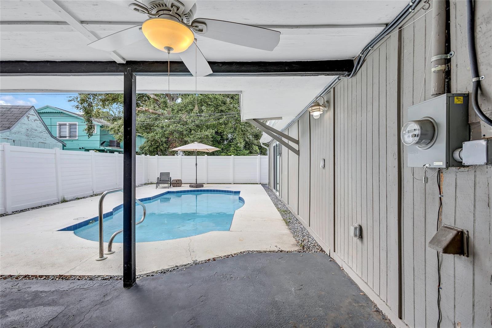 Image 40 of 42 For 3700 14th Street N