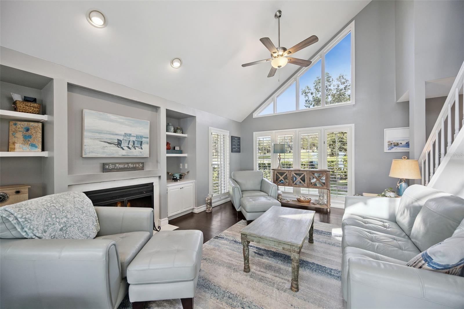 Image 11 of 64 For 10145 Lake Louisa Road