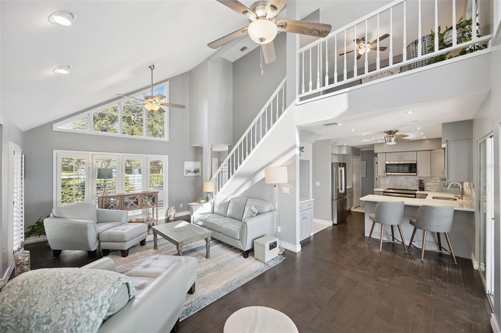 Image 14 of 64 For 10145 Lake Louisa Road