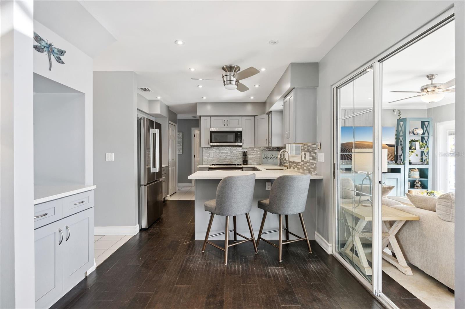 Image 17 of 64 For 10145 Lake Louisa Road