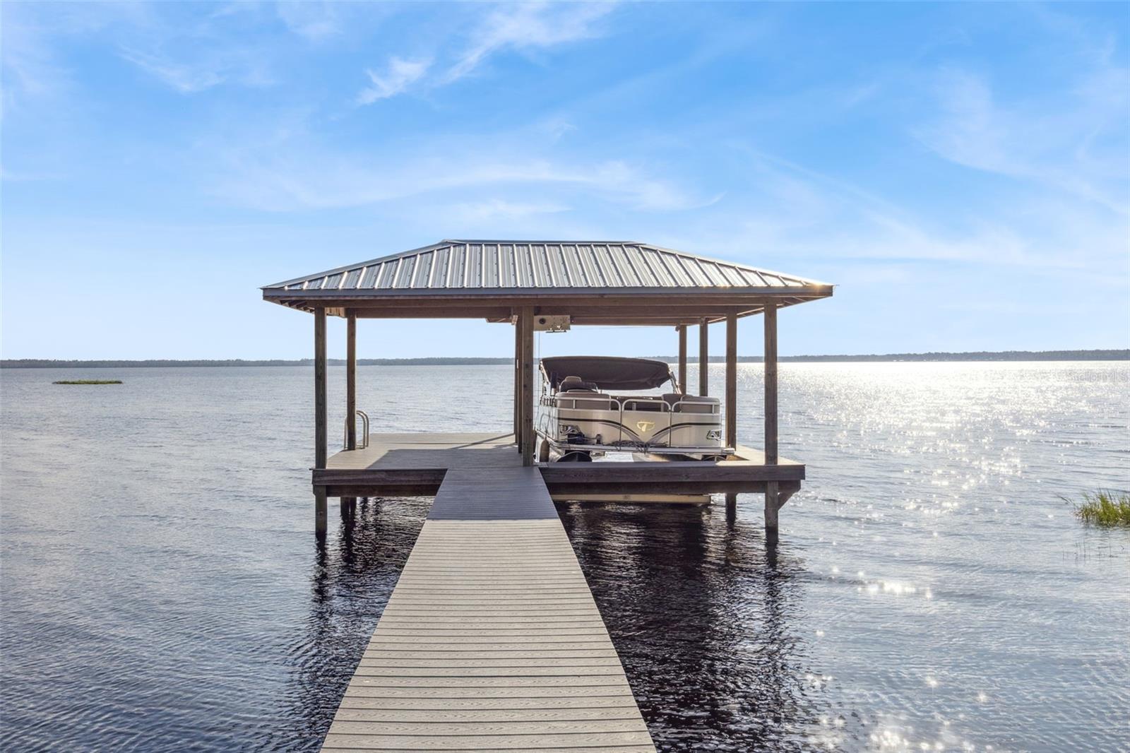 Image 44 of 64 For 10145 Lake Louisa Road