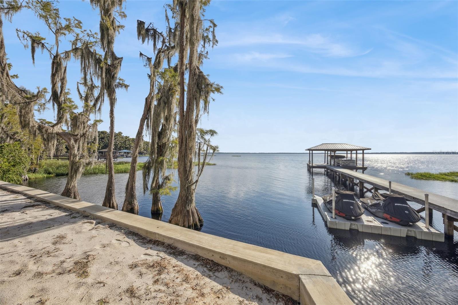 Image 46 of 64 For 10145 Lake Louisa Road