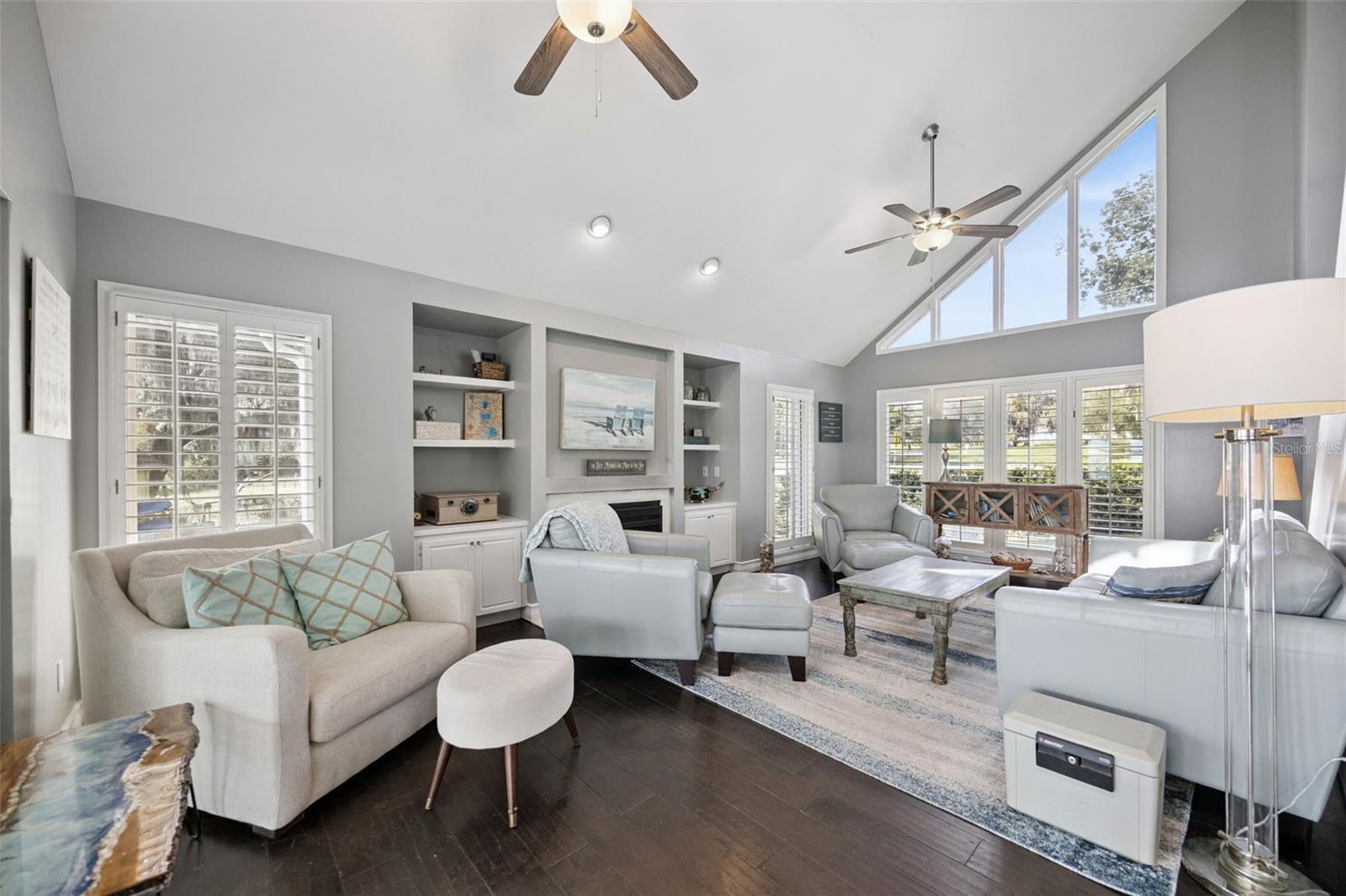 Image 6 of 64 For 10145 Lake Louisa Road