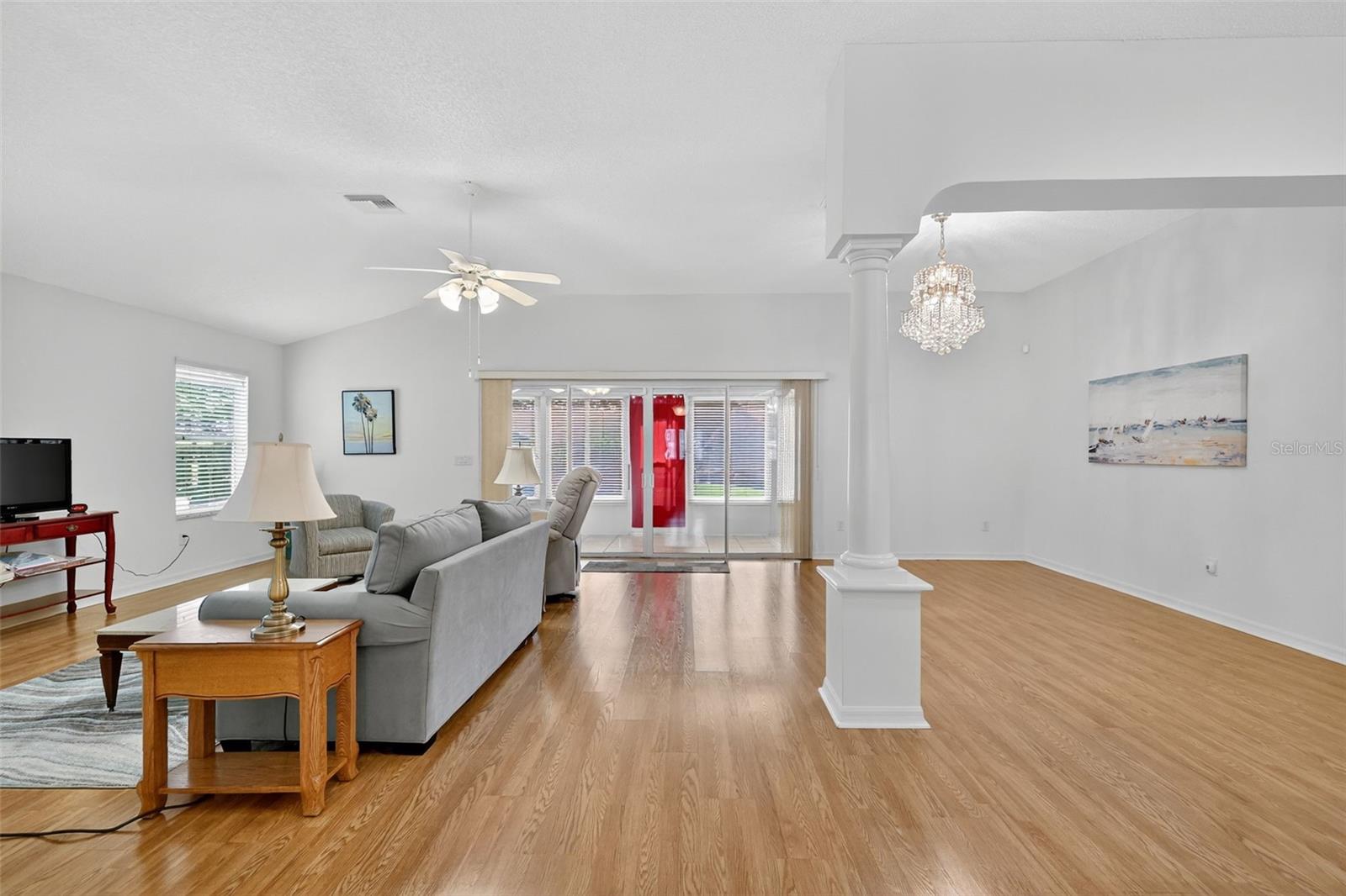 Image 15 of 32 For 8294 177th Winterthur Loop