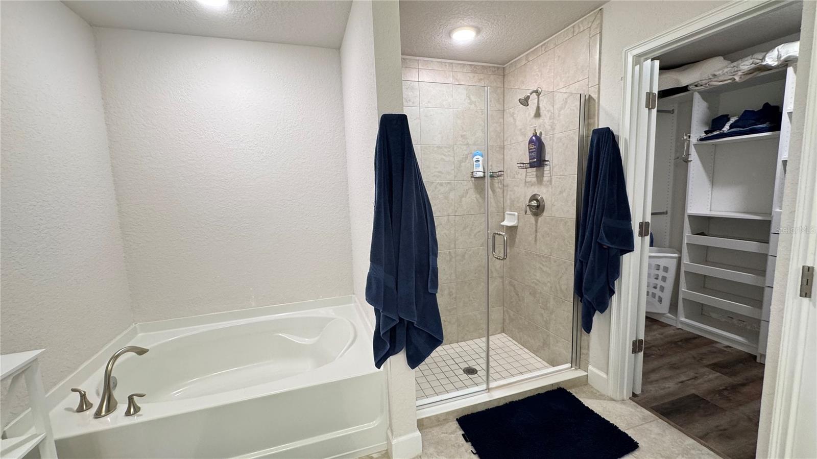 Image 33 of 81 For 10169 78th Court