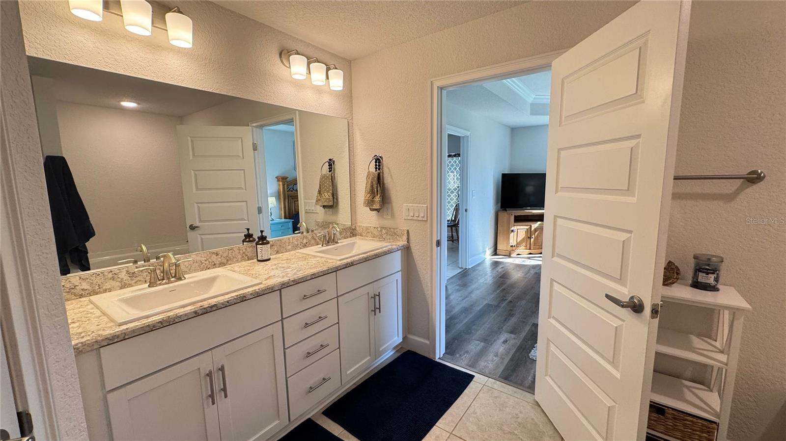 Image 35 of 81 For 10169 78th Court