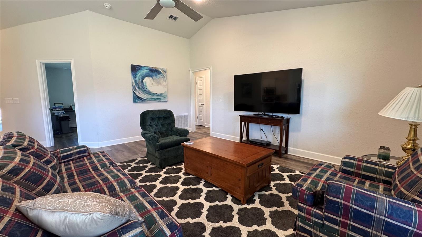 Image 9 of 81 For 10169 78th Court