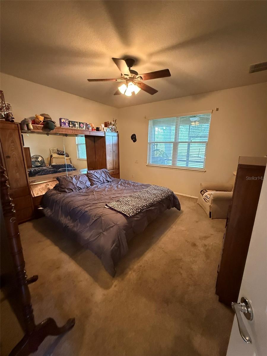 Image 13 of 29 For 21846 Belgian Court