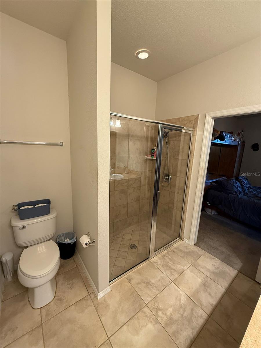 Image 16 of 29 For 21846 Belgian Court