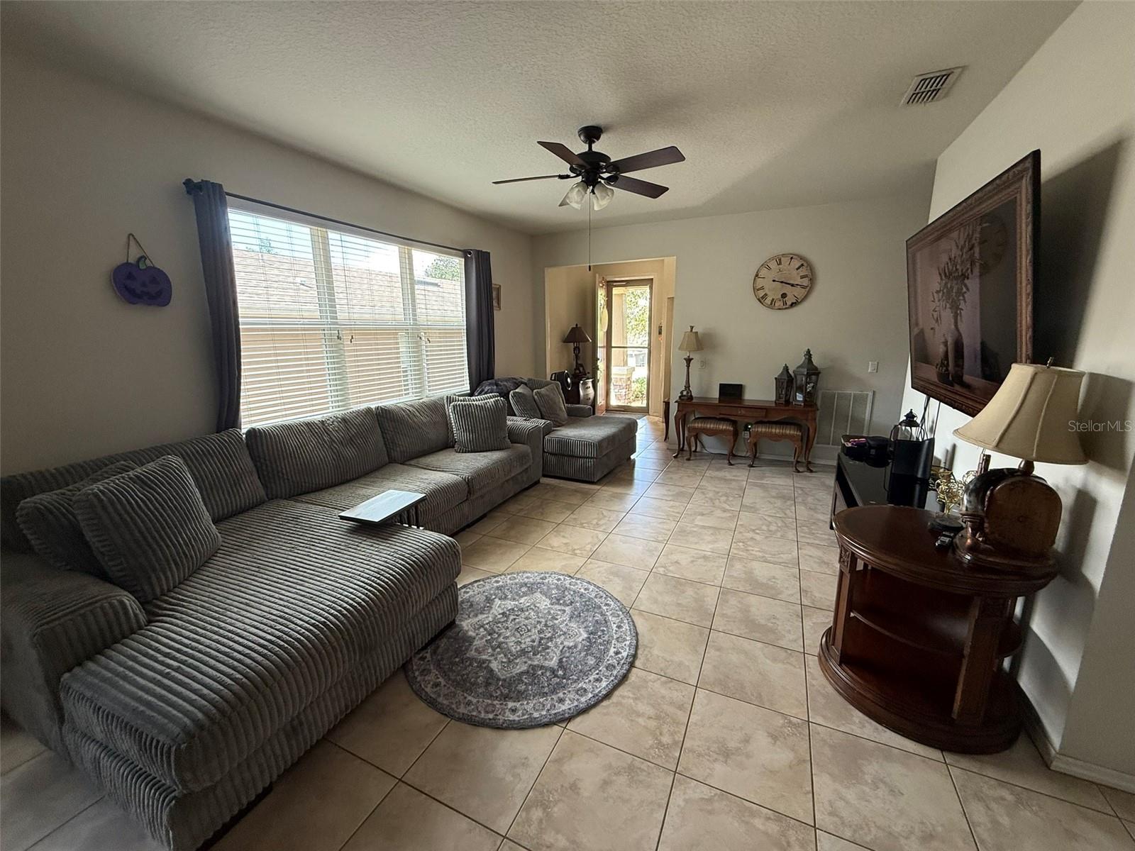 Image 6 of 29 For 21846 Belgian Court