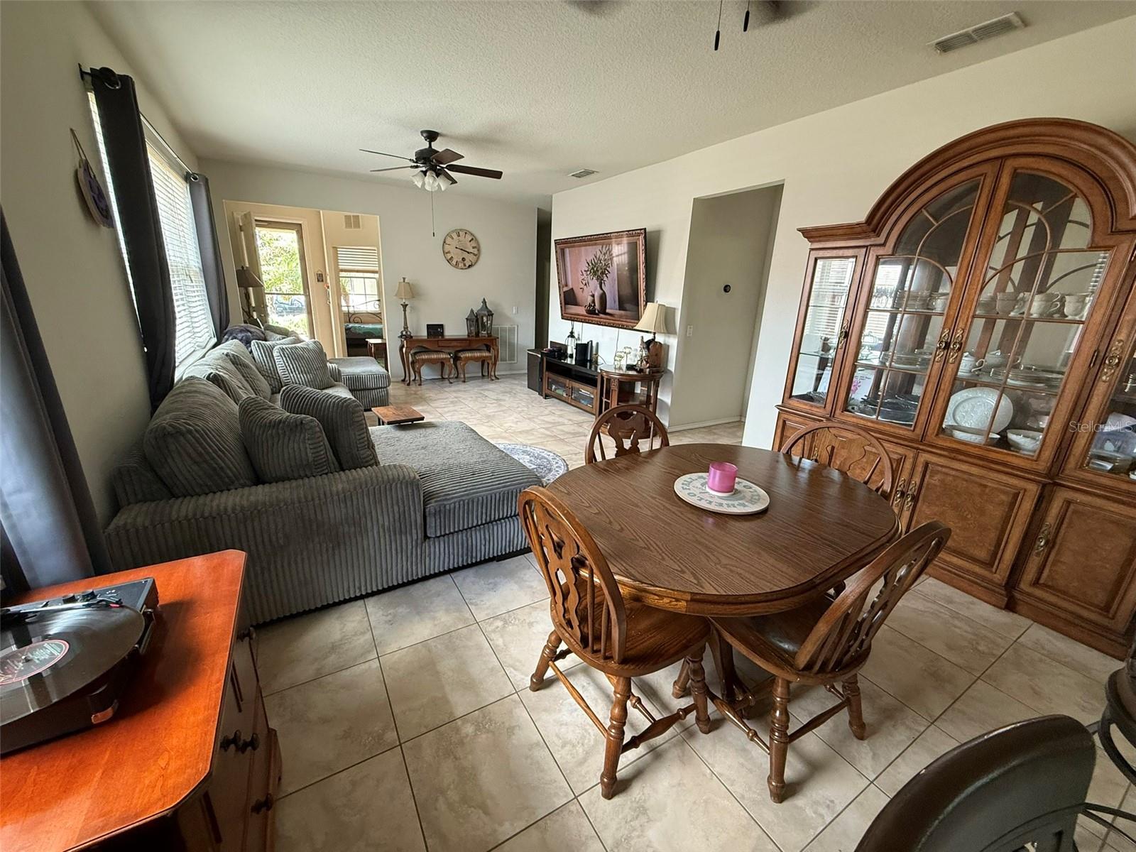 Image 7 of 29 For 21846 Belgian Court