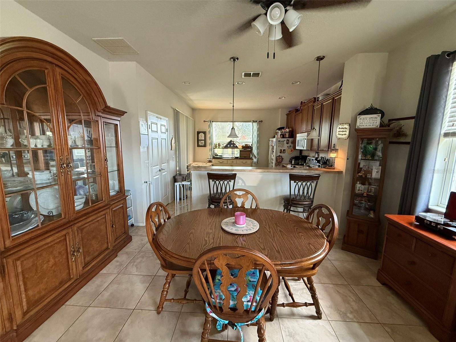 Image 8 of 29 For 21846 Belgian Court