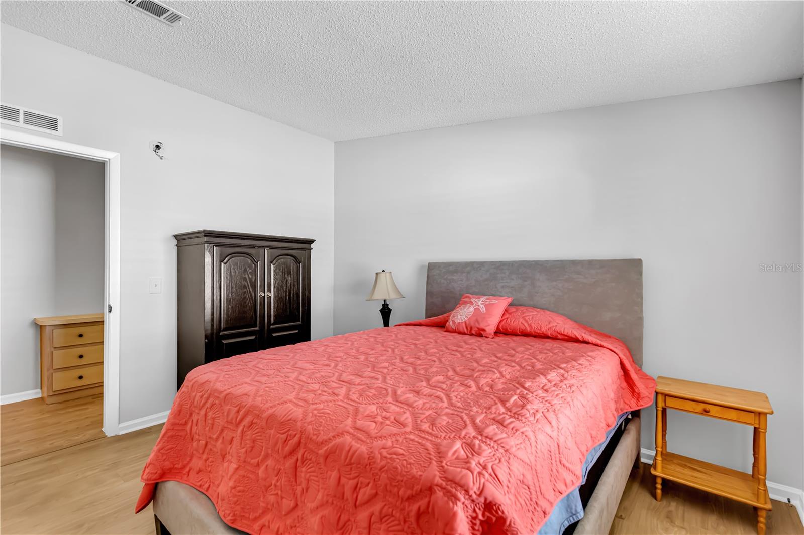 Image 18 of 41 For 1514 Schwartz Boulevard