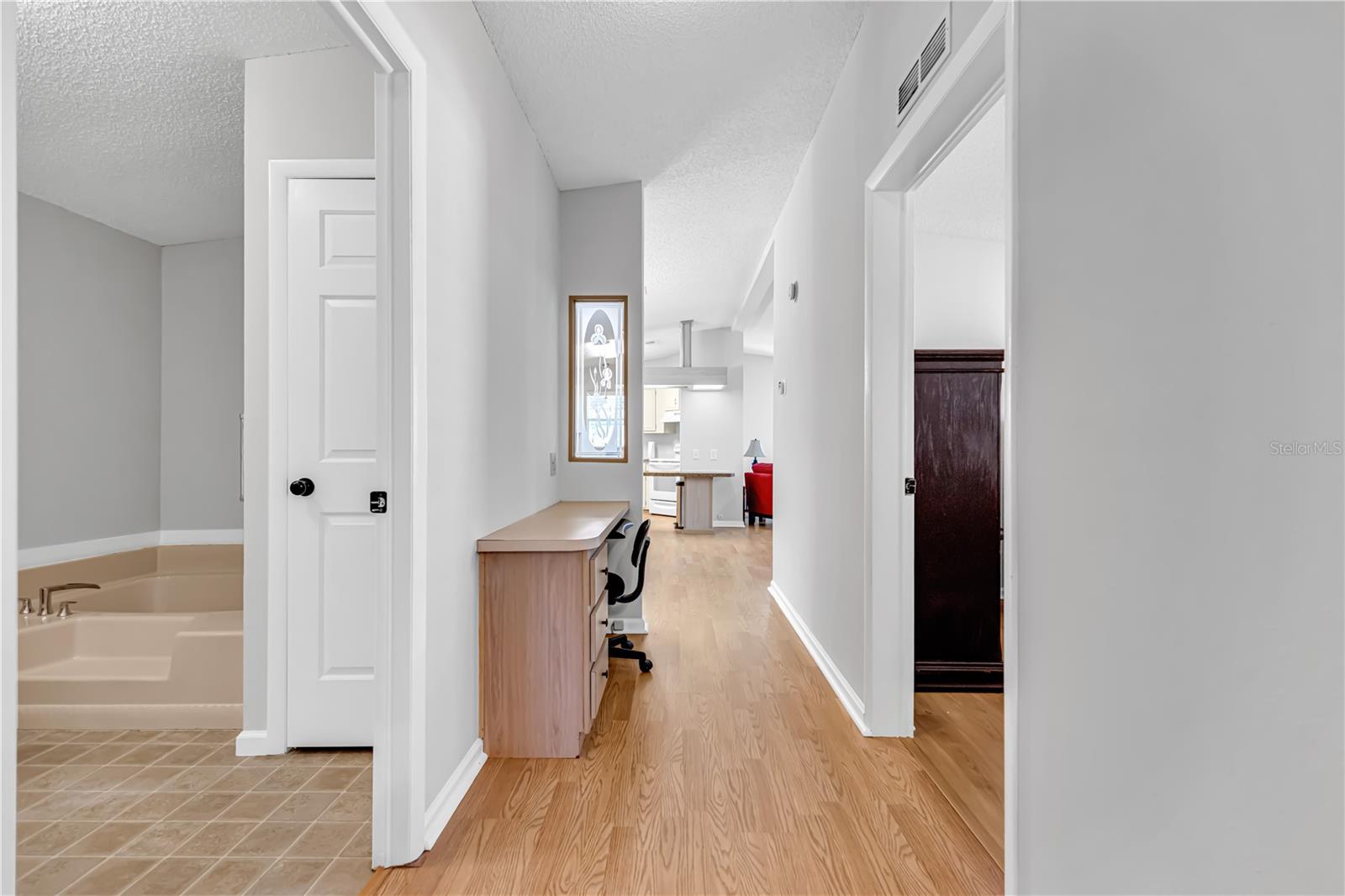 Image 25 of 41 For 1514 Schwartz Boulevard