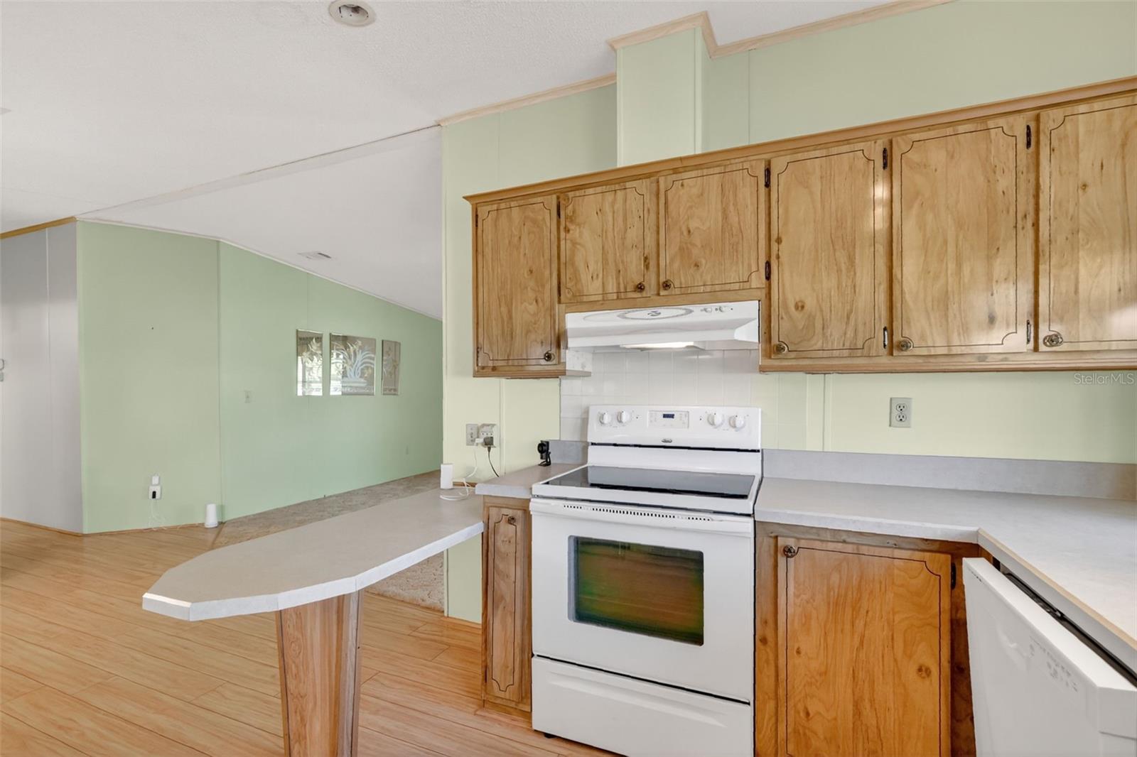 Image 19 of 39 For 3006 Rainbow Road