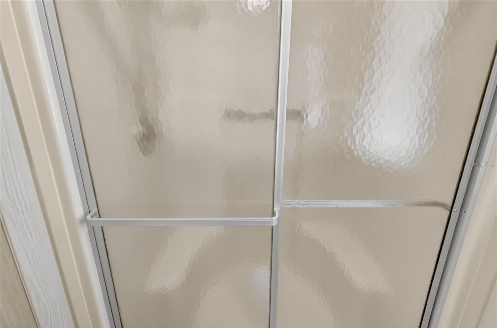 Image 28 of 39 For 3006 Rainbow Road