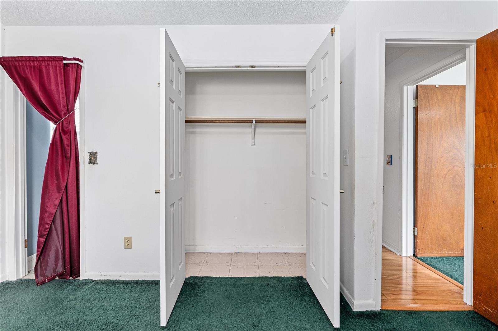 Image 19 of 60 For 9235 108th Place