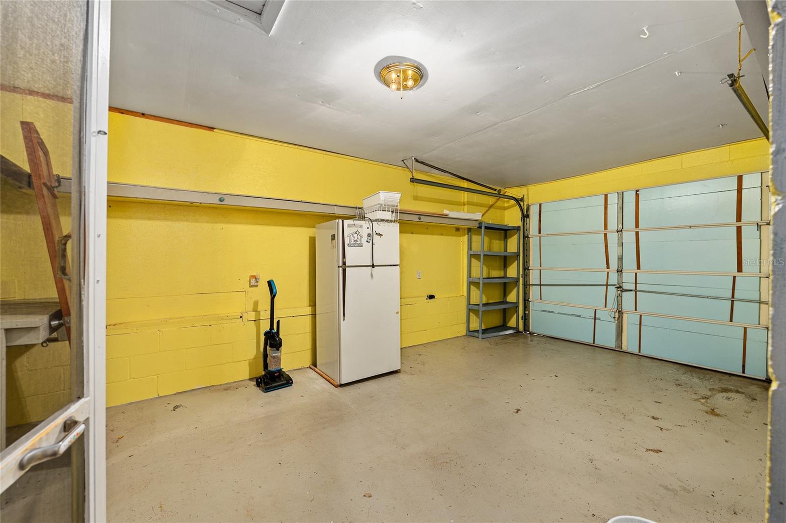 Image 29 of 60 For 9235 108th Place