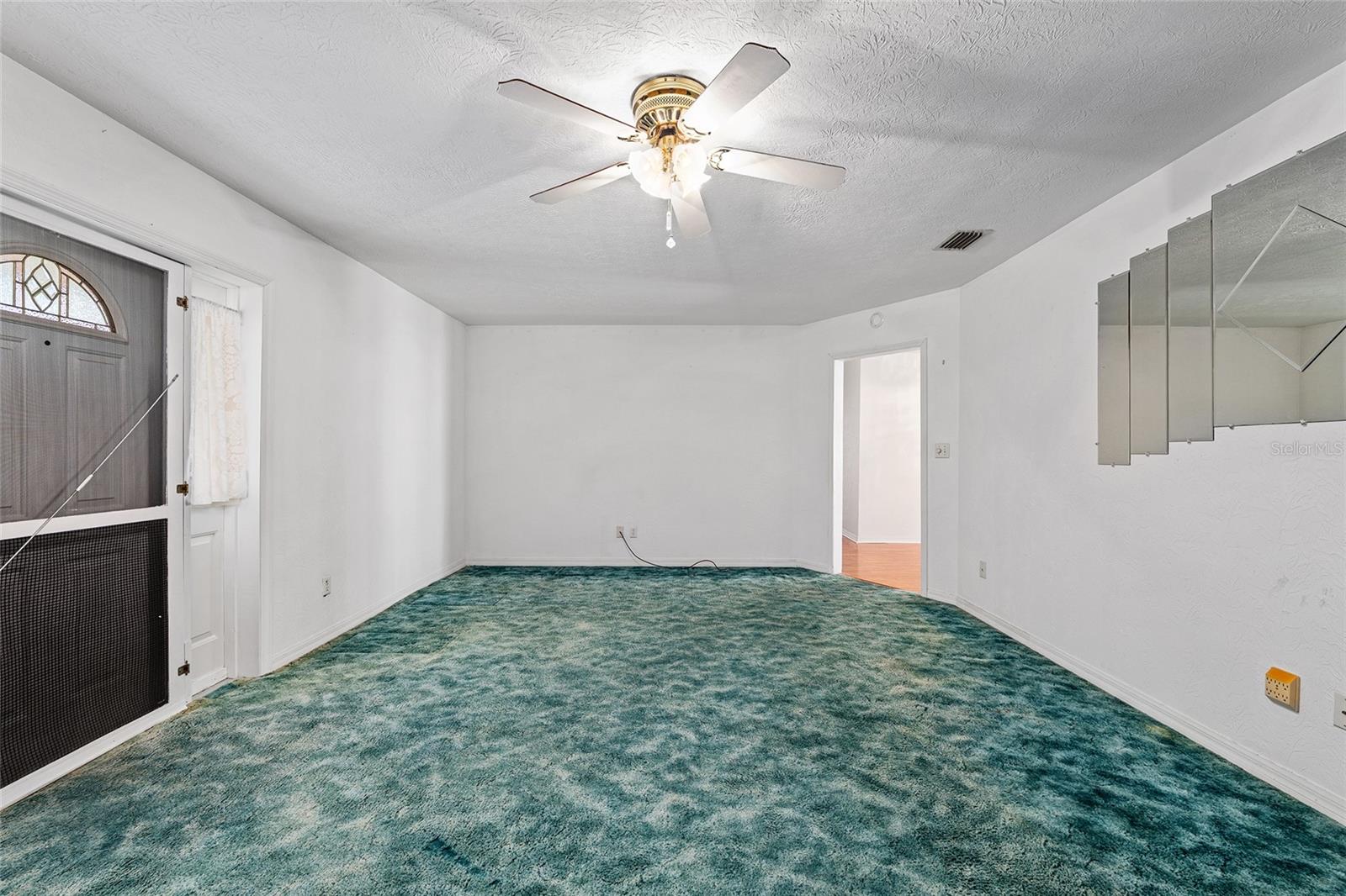 Image 5 of 60 For 9235 108th Place