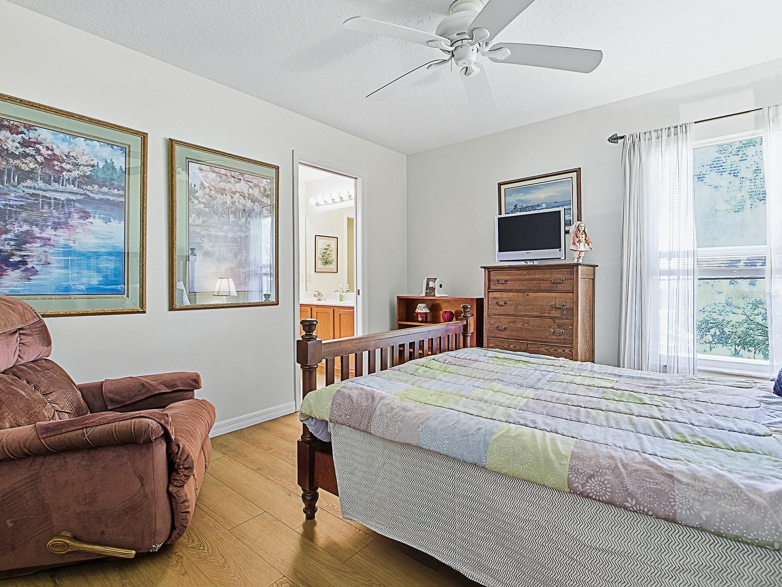 Image 25 of 73 For 4849 Sable Ridge Court