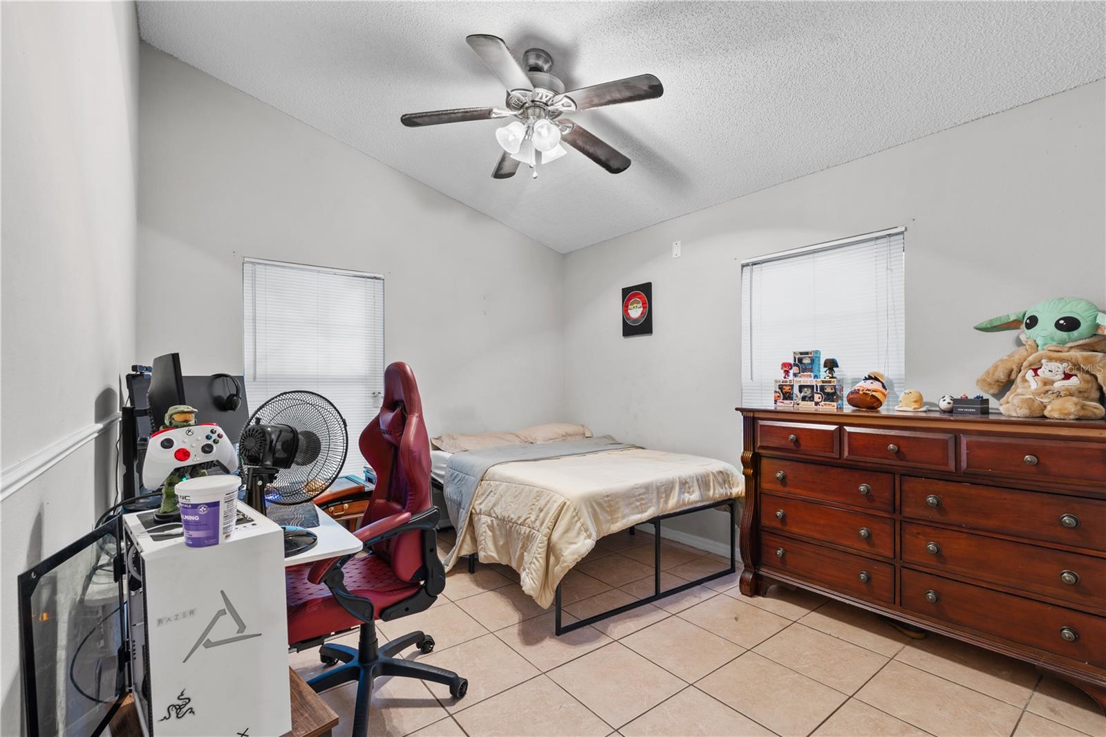 Image 10 of 22 For 9455 Dearmont Avenue