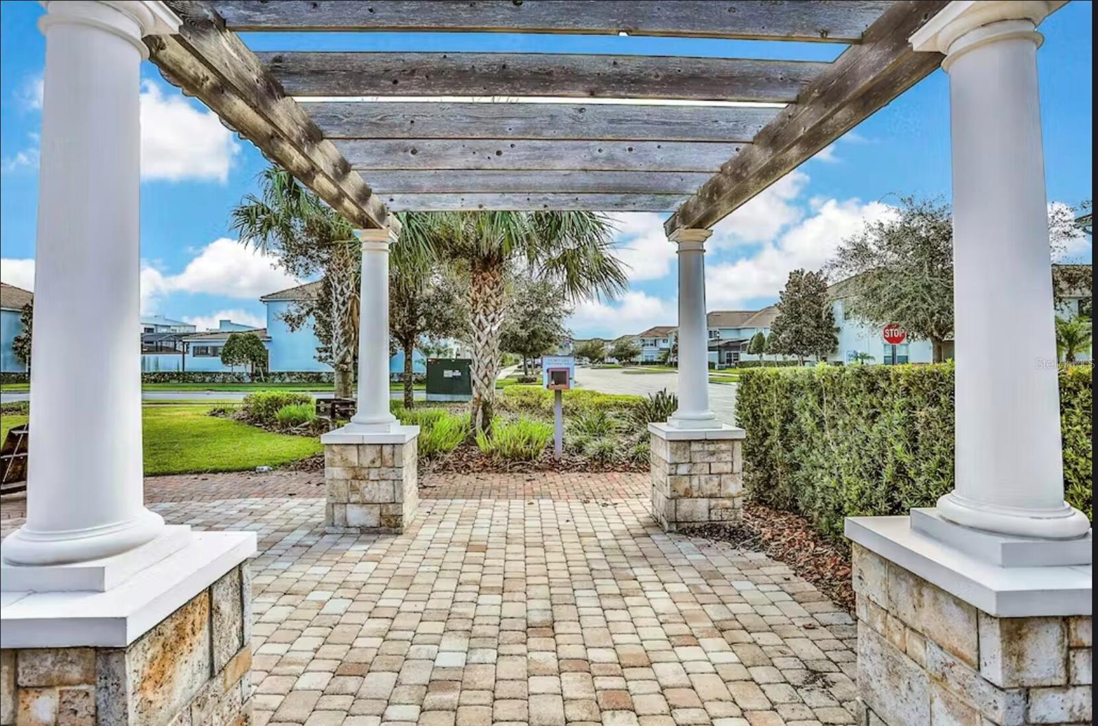 Image 21 of 33 For 4751 Clock Tower Dr  203