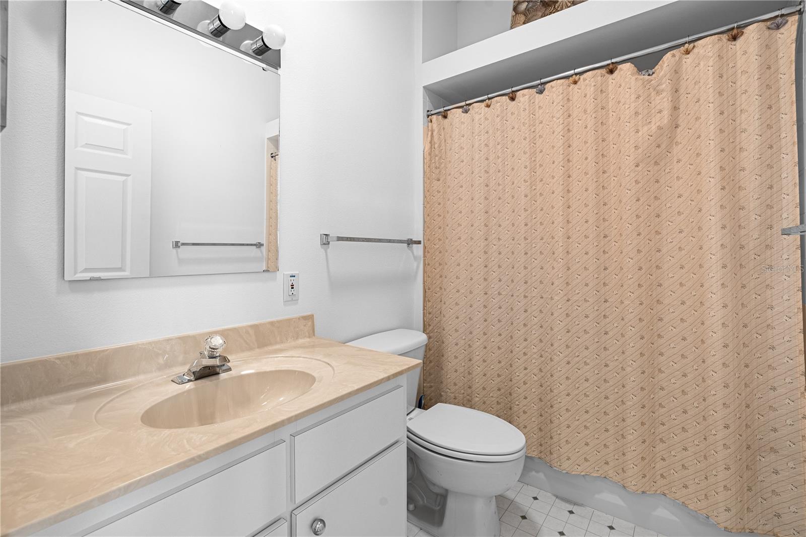 Image 23 of 38 For 2459 55th Avenue Road