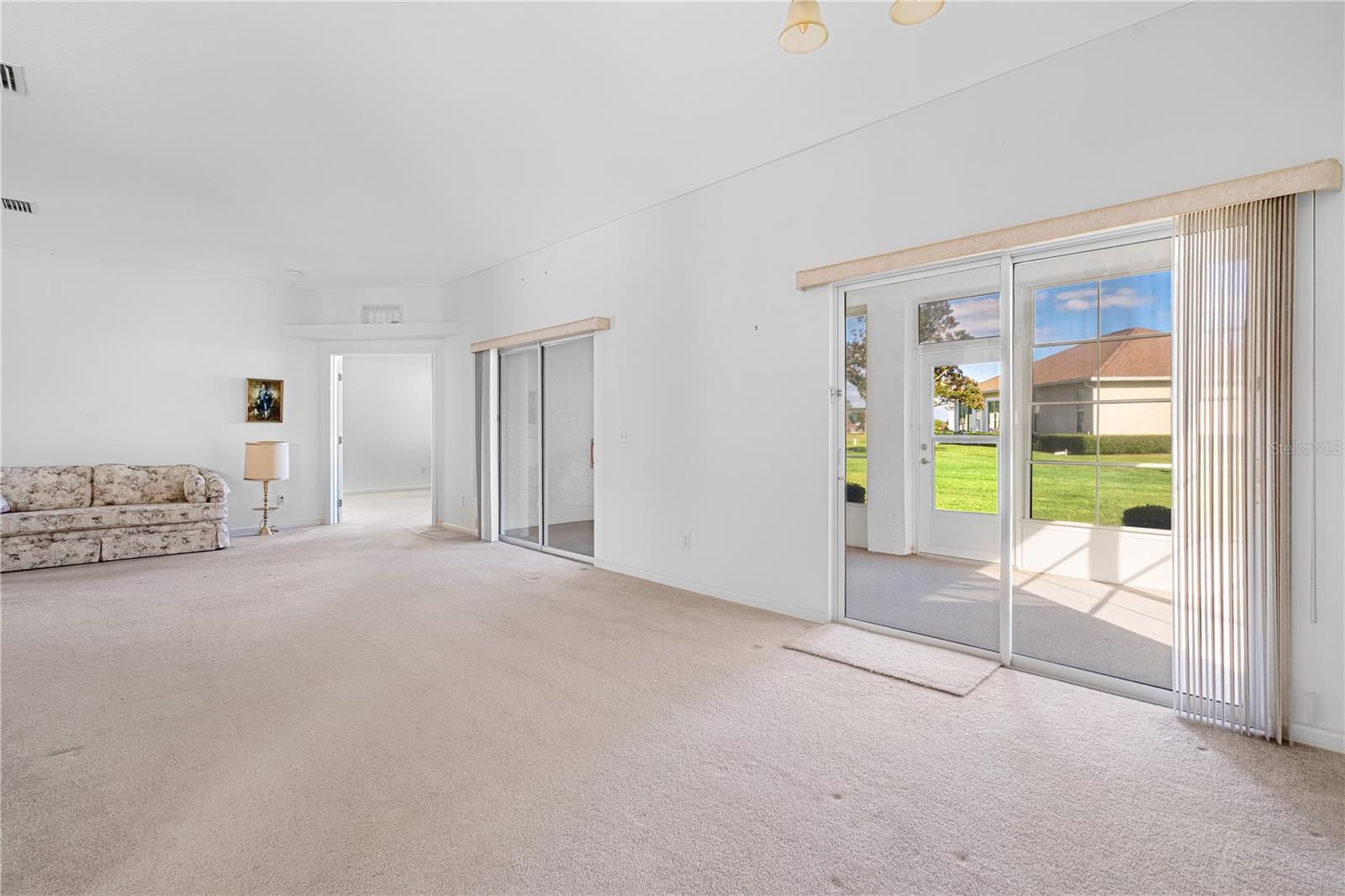 Image 7 of 38 For 2459 55th Avenue Road