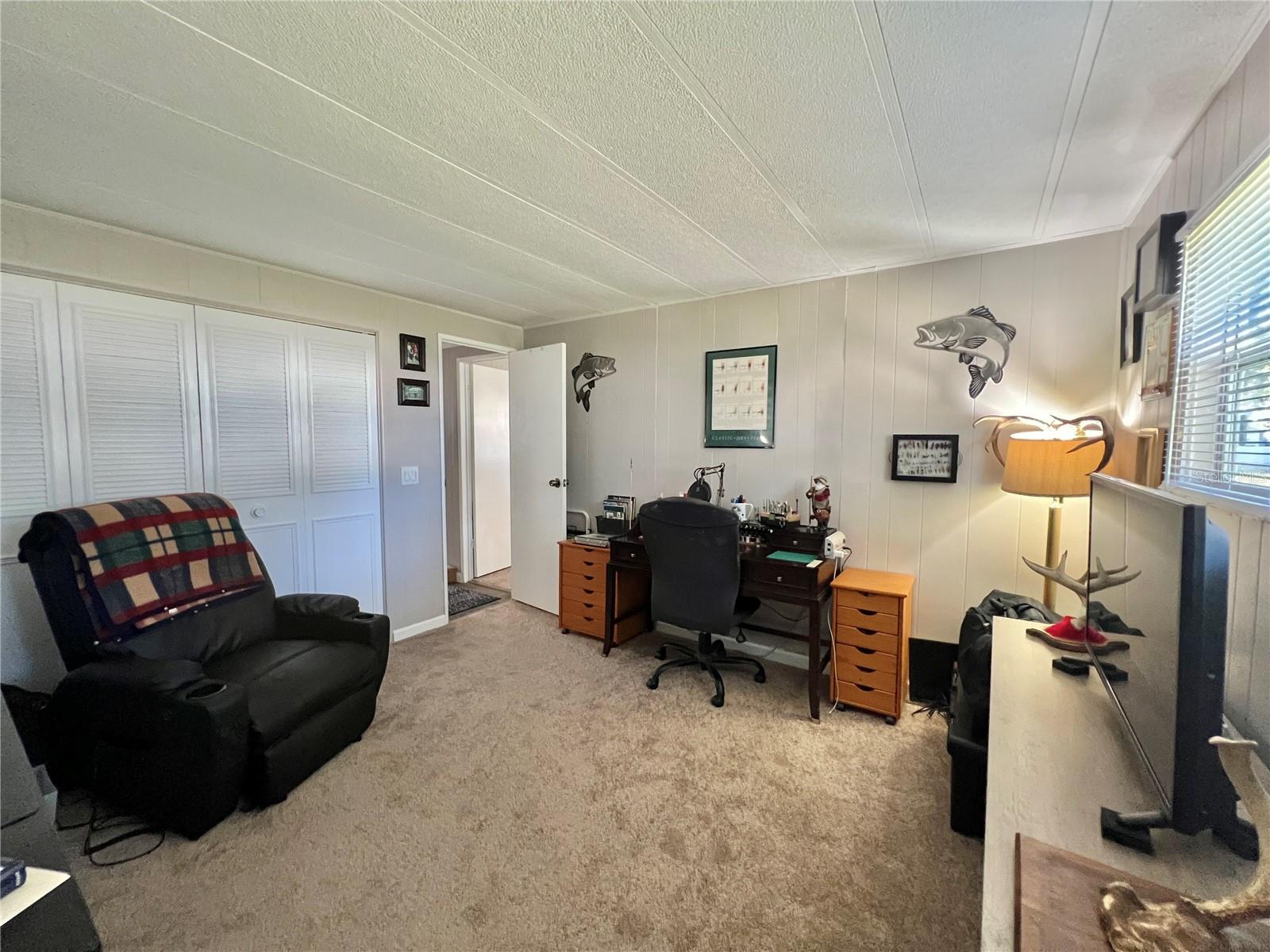 Image 39 of 53 For 332 Hawthorne Boulevard