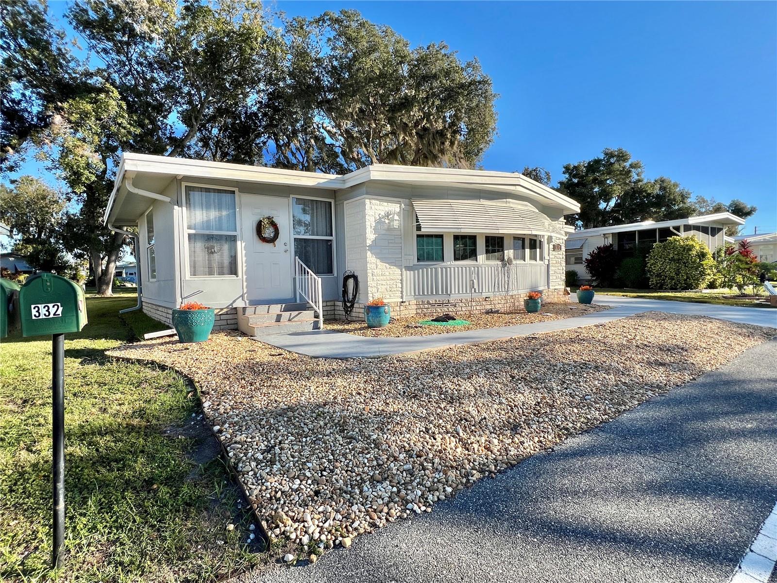 Image 51 of 53 For 332 Hawthorne Boulevard