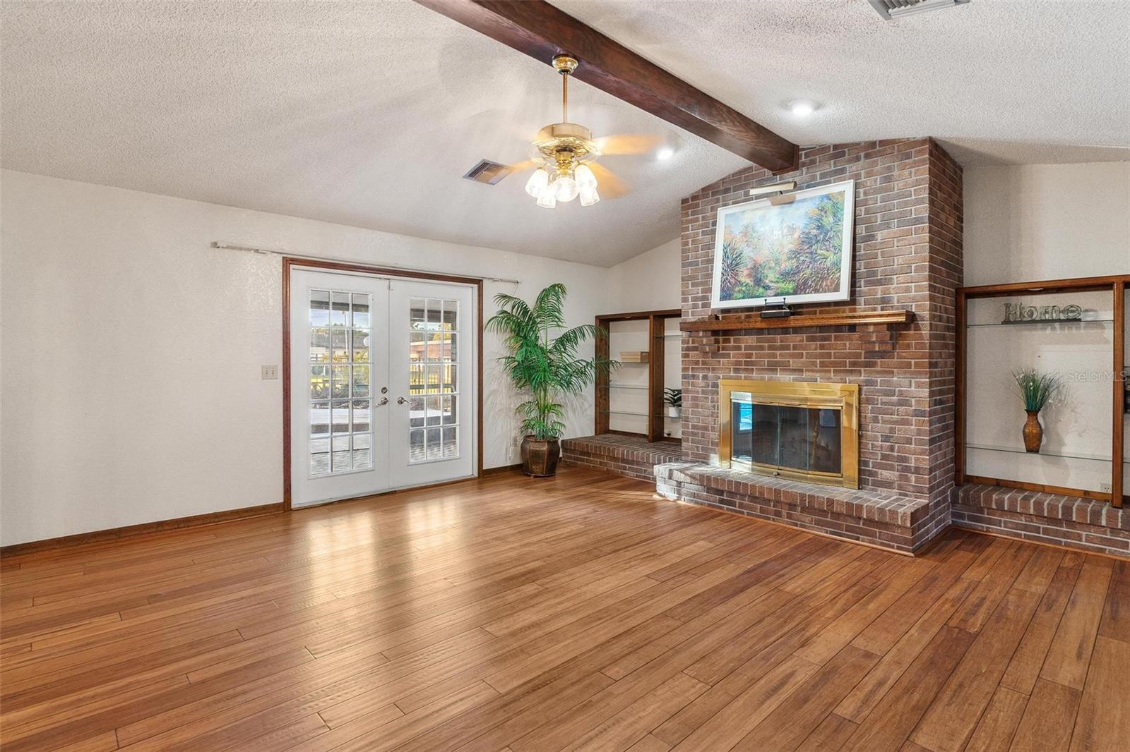 Image 11 of 54 For 32119 Pike Street