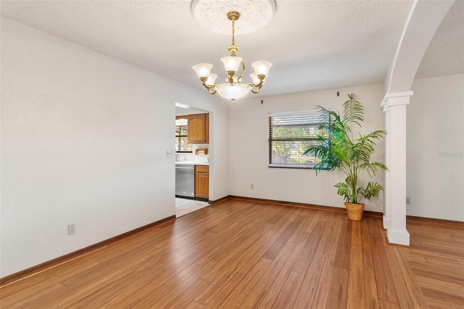 Image 15 of 54 For 32119 Pike Street