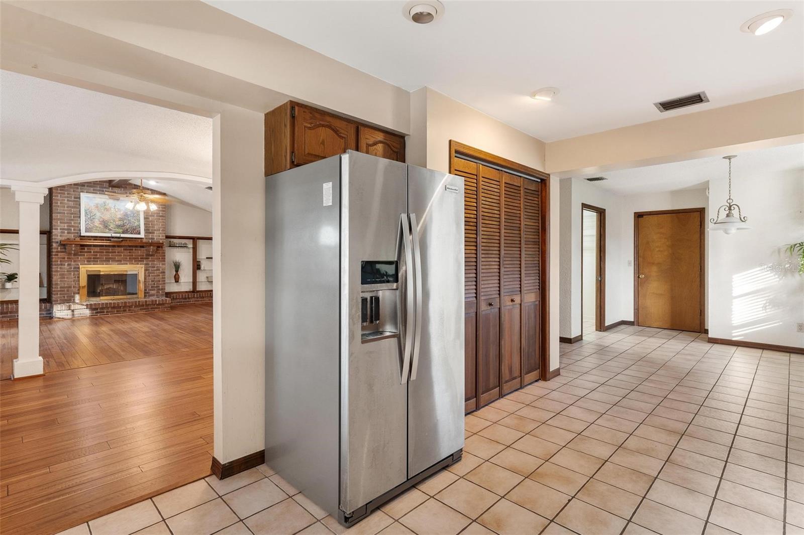 Image 18 of 54 For 32119 Pike Street