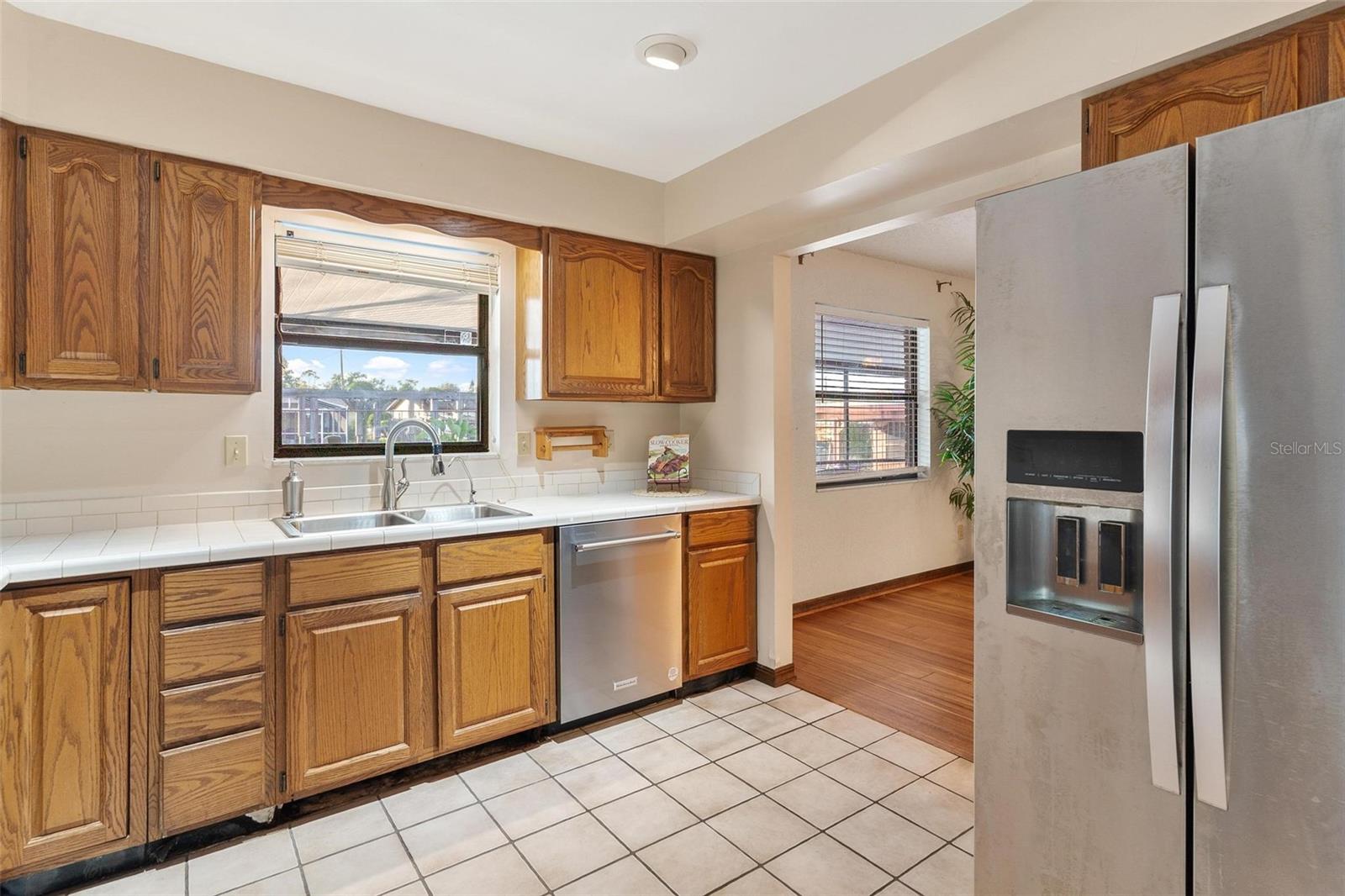 Image 19 of 54 For 32119 Pike Street