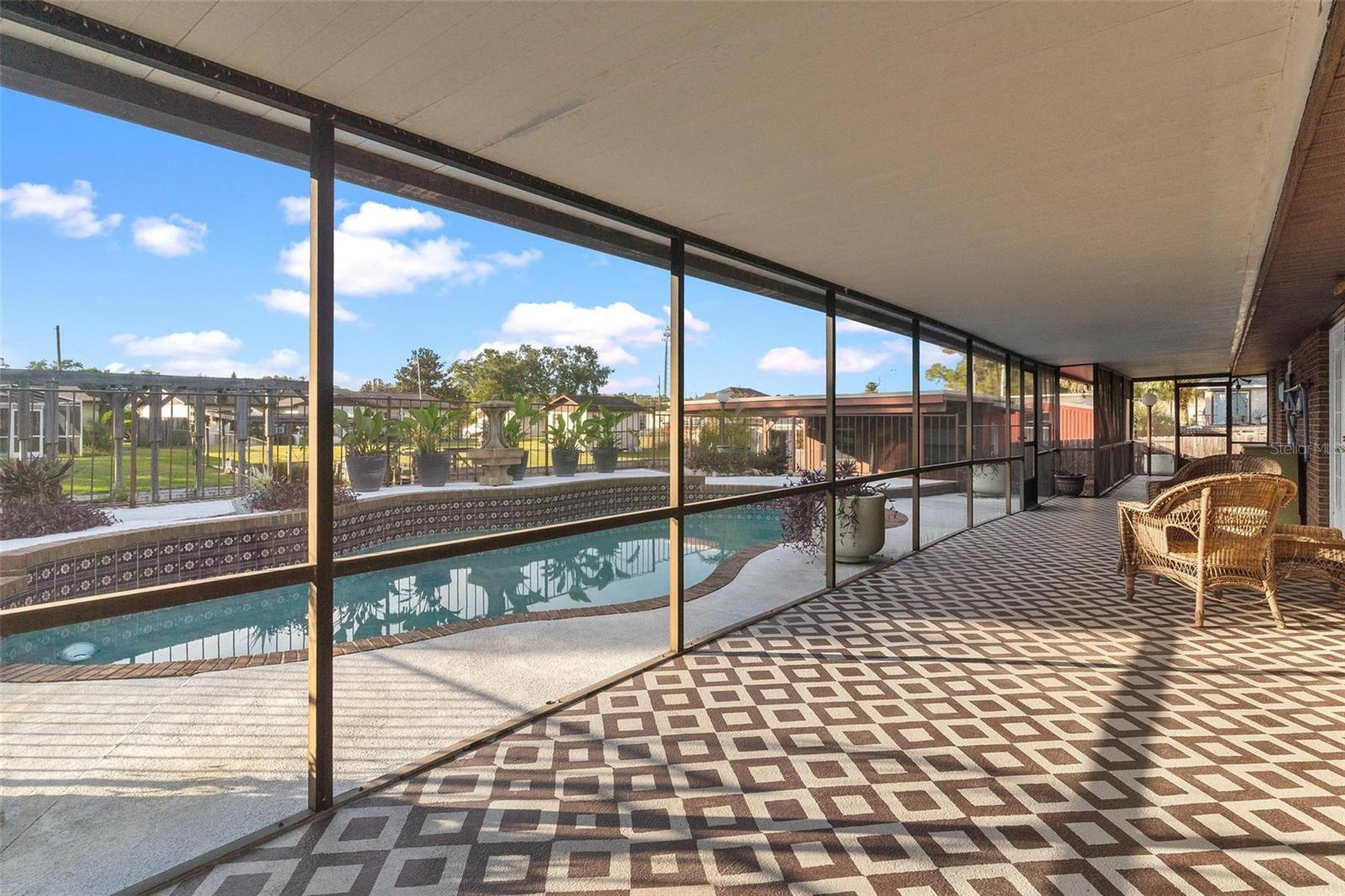 Image 39 of 54 For 32119 Pike Street