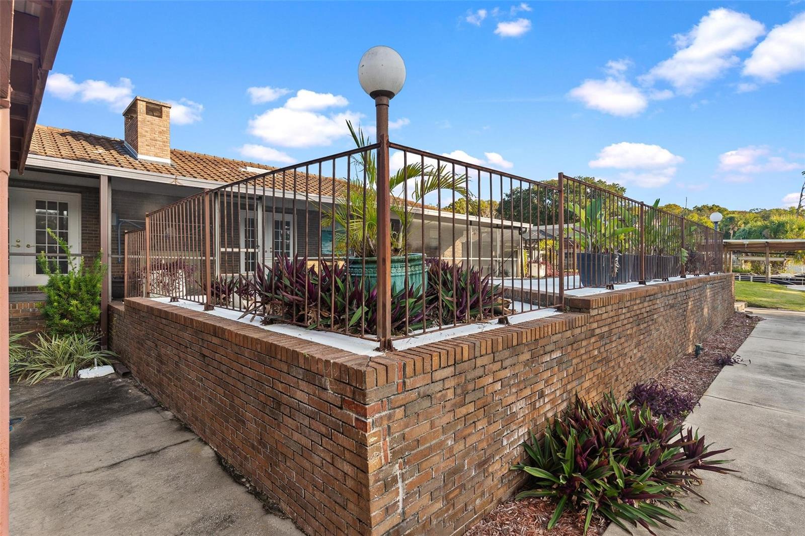 Image 42 of 54 For 32119 Pike Street