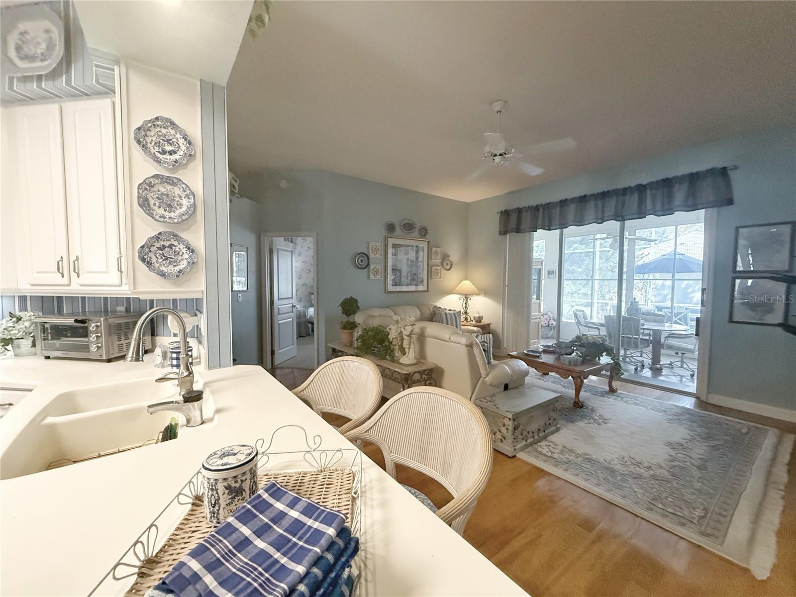 Image 13 of 54 For 2134 Saint Ives Court