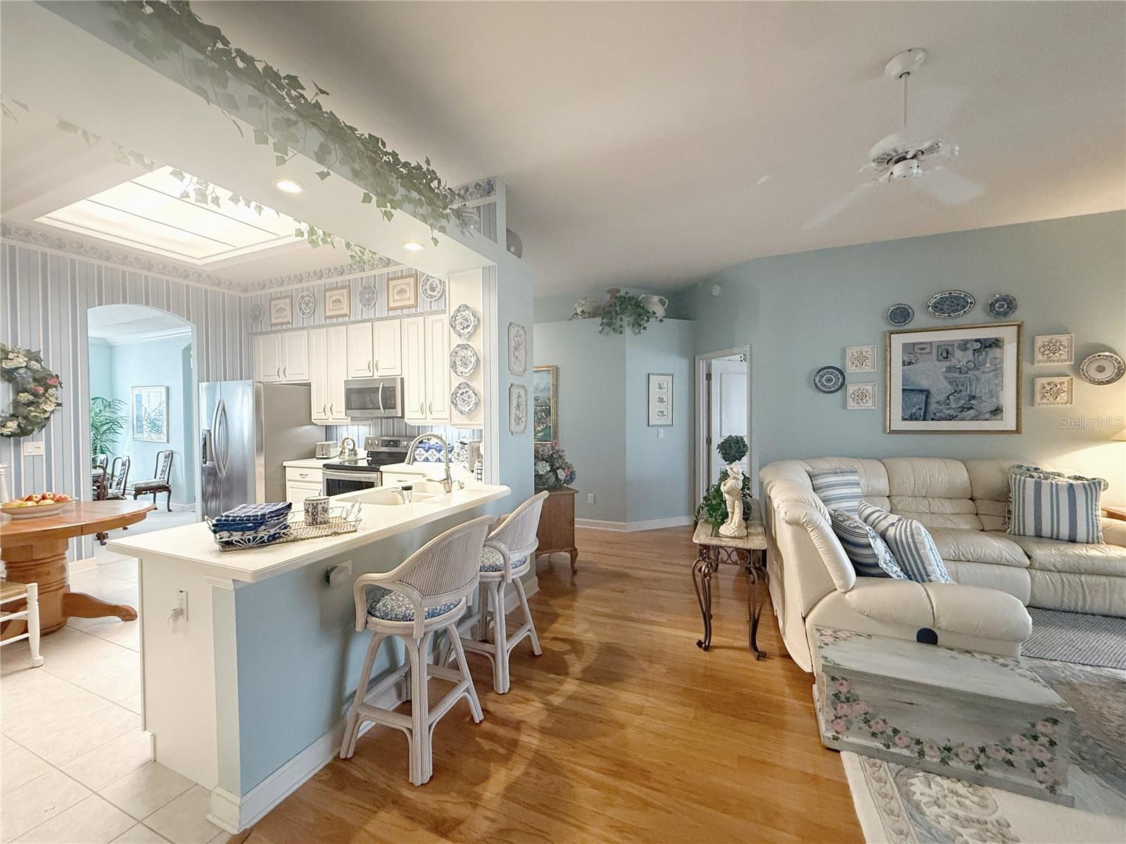 Image 3 of 54 For 2134 Saint Ives Court