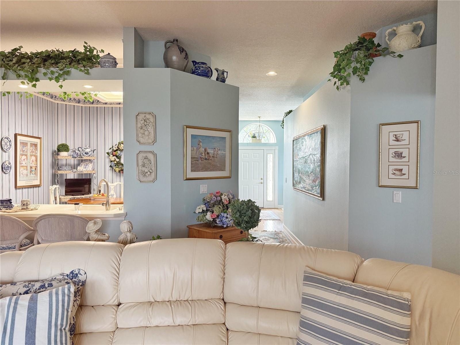 Image 5 of 54 For 2134 Saint Ives Court