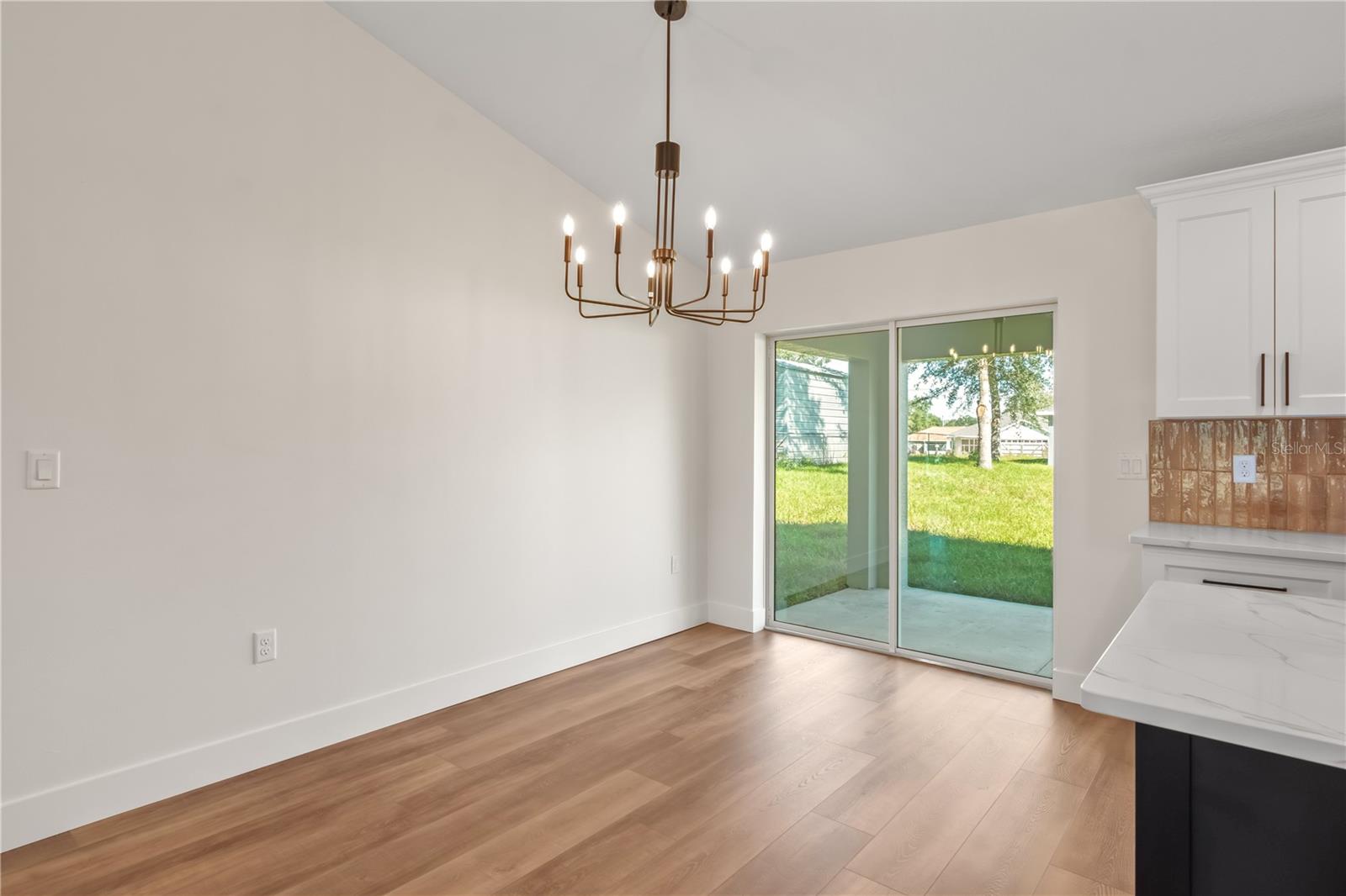 Image 15 of 41 For 13351 107th Place