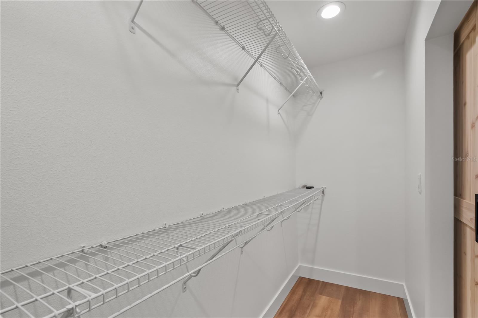 Image 22 of 41 For 13351 107th Place