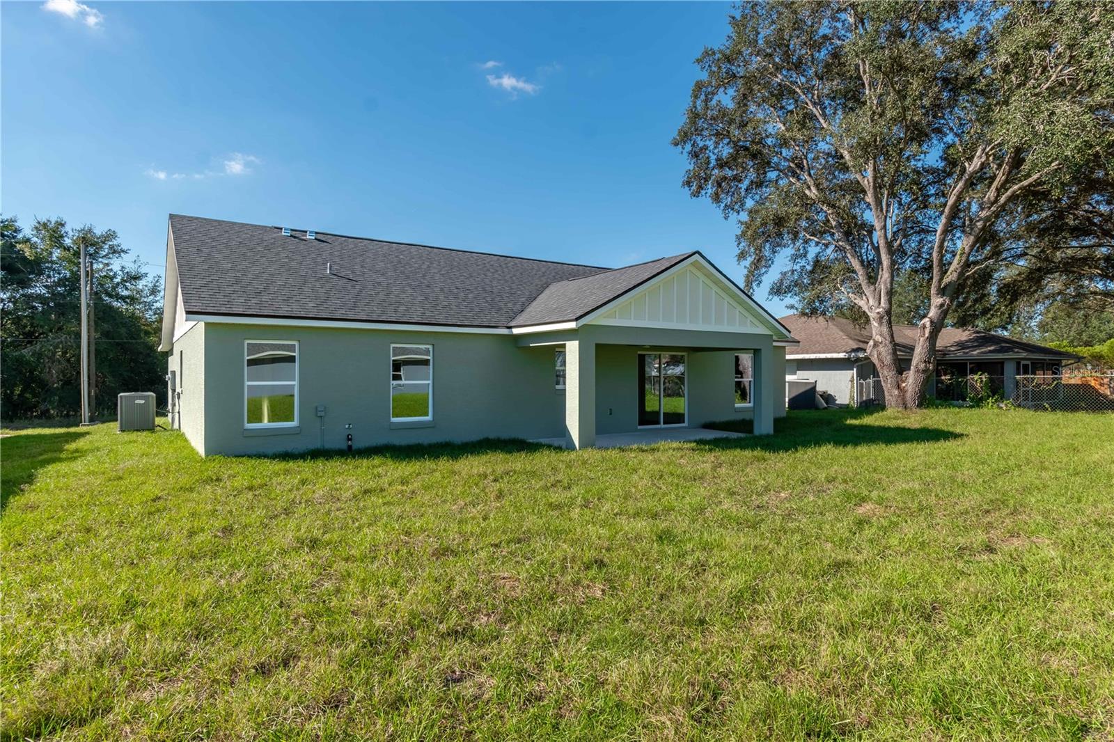 Image 38 of 41 For 13351 107th Place