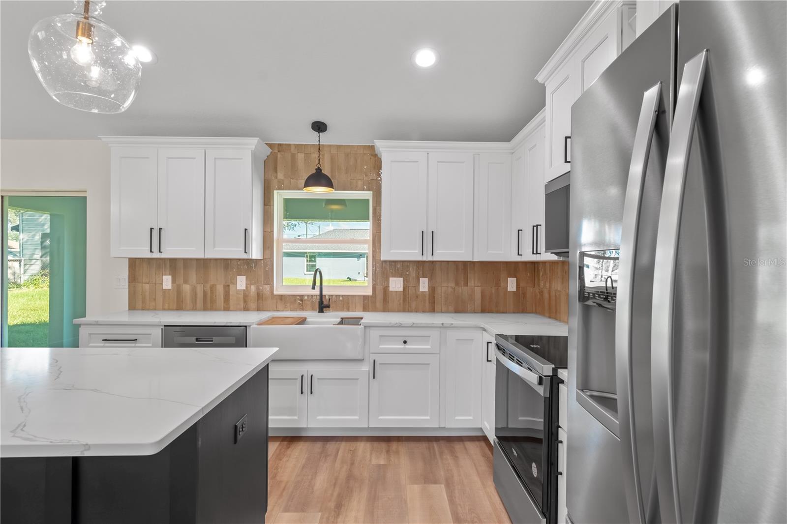 Image 8 of 41 For 13351 107th Place