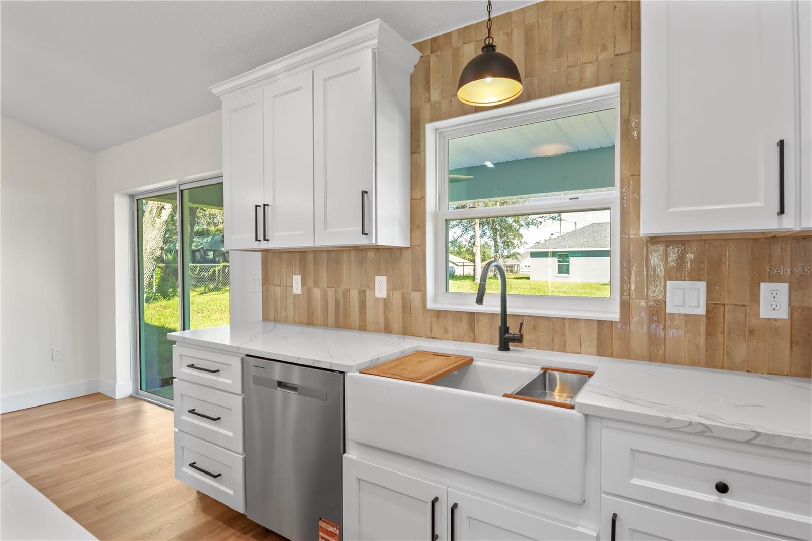 Image 9 of 41 For 13351 107th Place