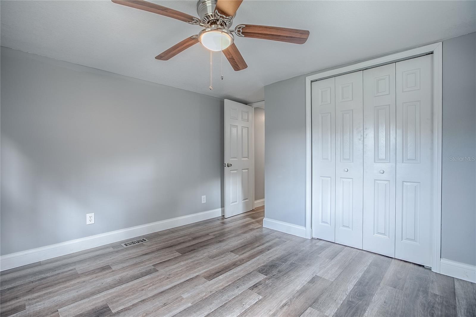 Image 11 of 28 For 13097 109th Terrace